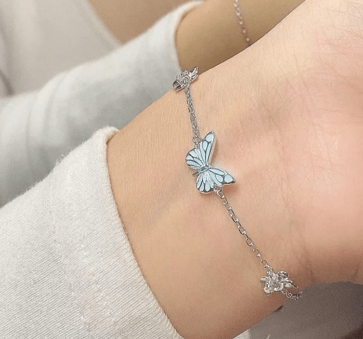 Blue Luminous Smart Butterfly Necklace - Serene
